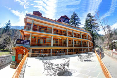 best hotel in manali